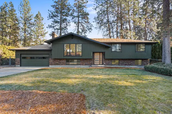 14804 N Gleneden St, Spokane, WA 99208