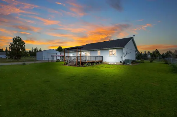 40415 N Sunnyside Ln, Deer Park, WA 99006