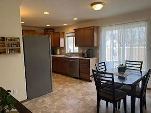 519 S McKee St, Spokane Valley, WA 99016