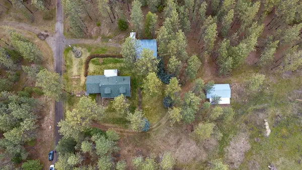 11926 W Charles Rd, Nine Mile Falls, WA 99026