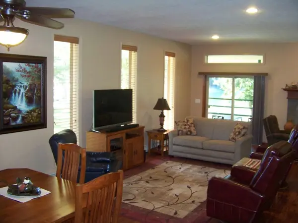 1462 Larch Ln, Cusick, WA 99119