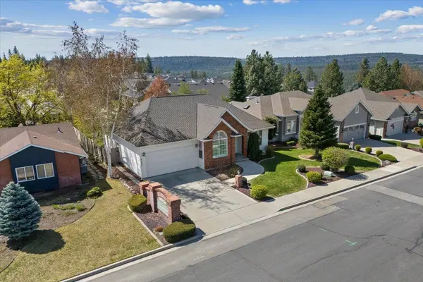 6103 W SHAWNEE Ave, Spokane, WA 99208