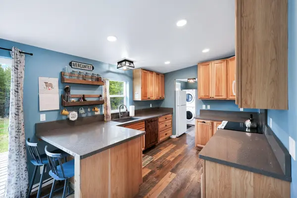 957 Woodstock Dr, Newport, WA 99156