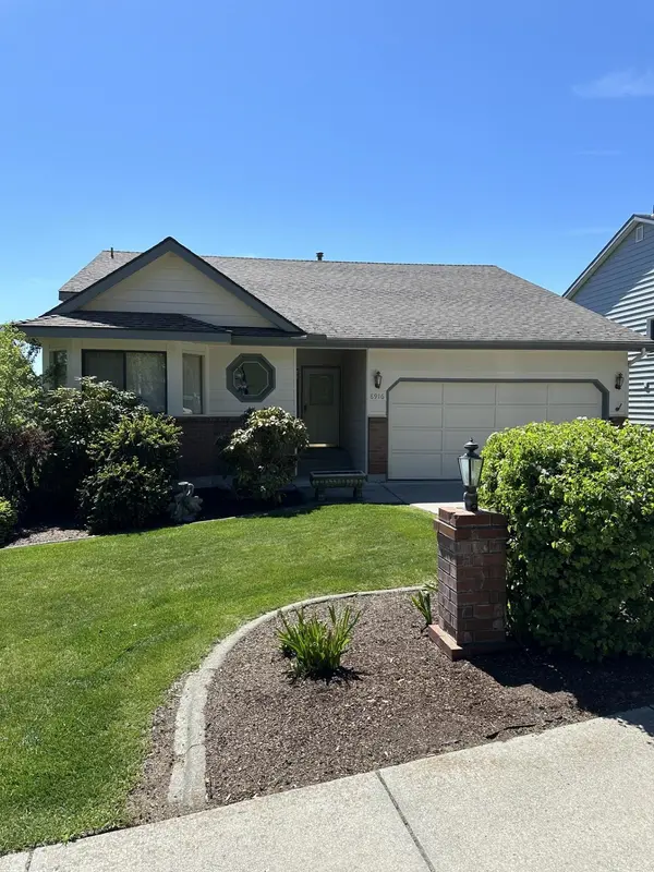 8916 E Boardwalk Ln, Spokane, WA 99212