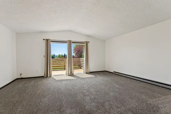 14006/14008 E Springfield Ave, Spokane, WA 99216
