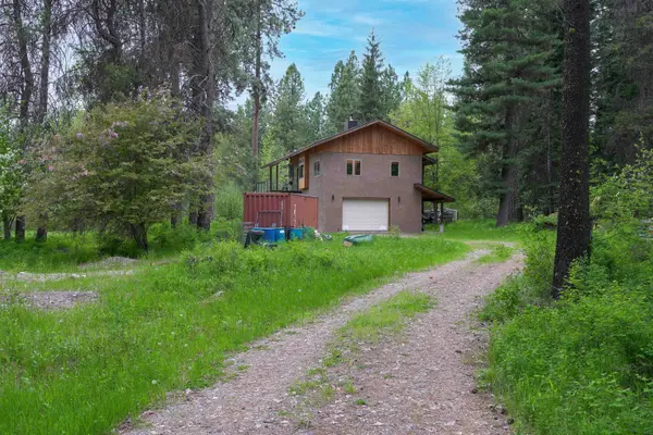351 Riverbend Loop Rd, Cusick, WA 99119