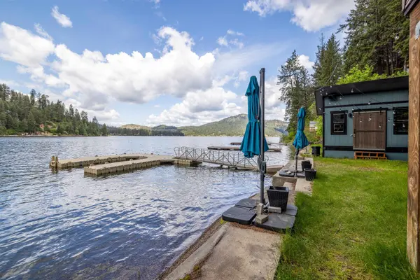 3965 W Bayside WAY, Loon Lake, WA 99148