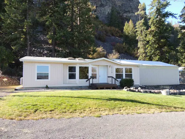 26754 Mill Dr. E., Lincoln, WA 99147
