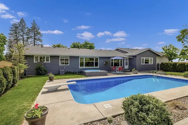 15905 E Stoughton Rd, Freeman, WA 99030