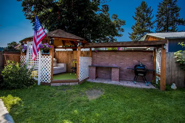 419 S Scott Ave, Newport, WA 99156