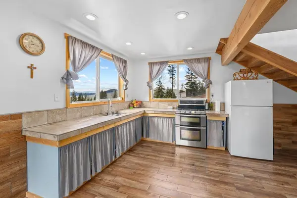 2423 R Quinns Meadow Rd, Colville, WA 99114-0000