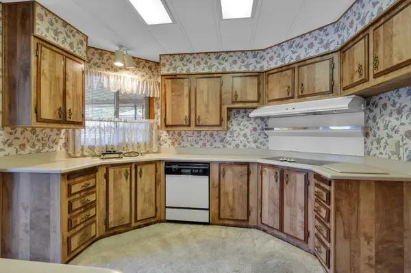 3231 W Boone Ave #833, Spokane, WA 99201