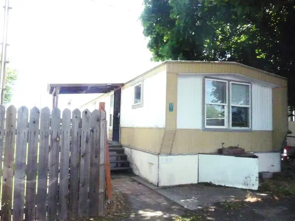15610 W Highway 2 Hwy #B7,  Medical Lake,  WA 99022