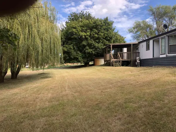 4919 E STONEMAN Rd, Spokane, WA 99217