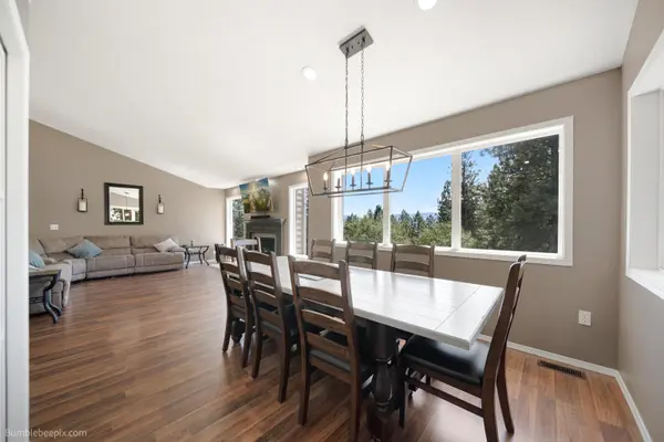 19203 E Granite Ln, Otis Orchards, WA 99207