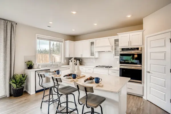 4374 W Brookfield Ave, Spokane, WA 99208