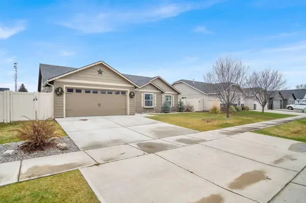 19002 E Grace Ave, Spokane Valley, WA 99027