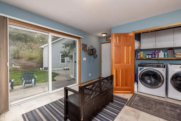 16412 N Greenbluff Rd, Colbert, WA 99005