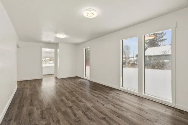 2728 E Weile Ave, Spokane, WA 99217