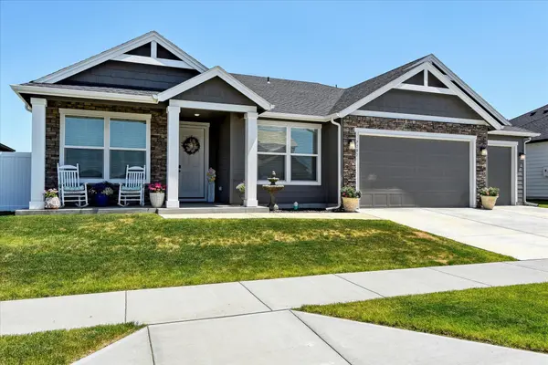 7101 S Holly St, Cheney, WA 99004