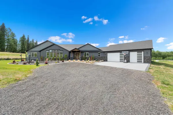32611 N Elk Chattaroy Rd, Chattaroy, WA 99003