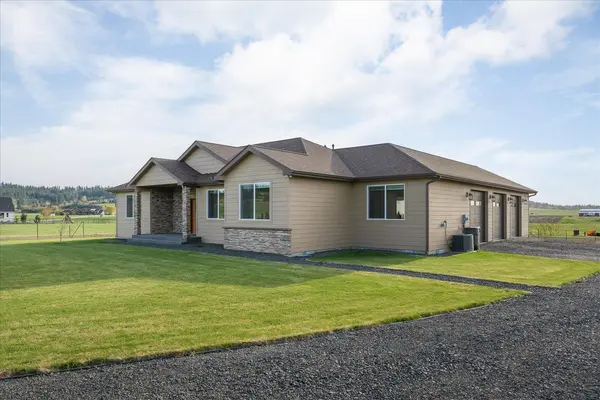 11429 N Bruce Rd, Mead, WA 99021