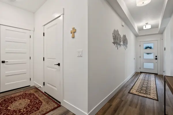 16547 N Columbus Dr, Spokane, WA 99208
