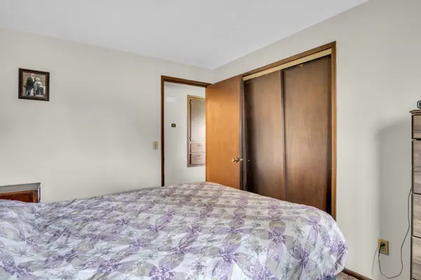 1227 E Jackson Ave Spokane, WA 99207