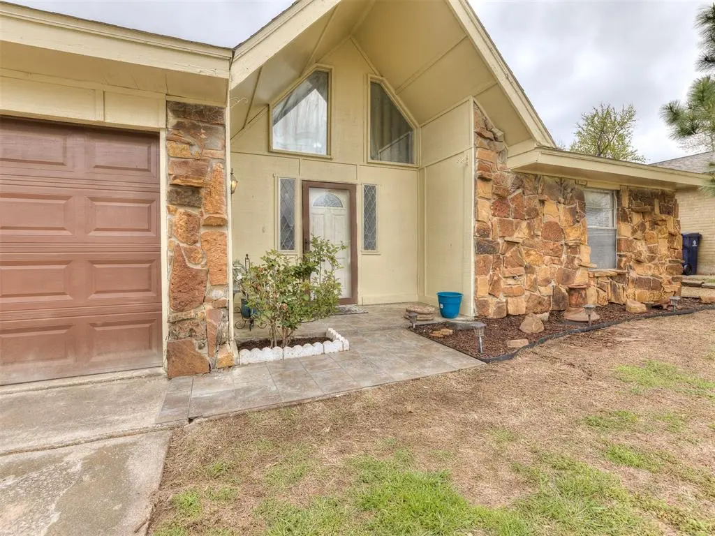 8916 N Davis AVE, Oklahoma City, OK 73132