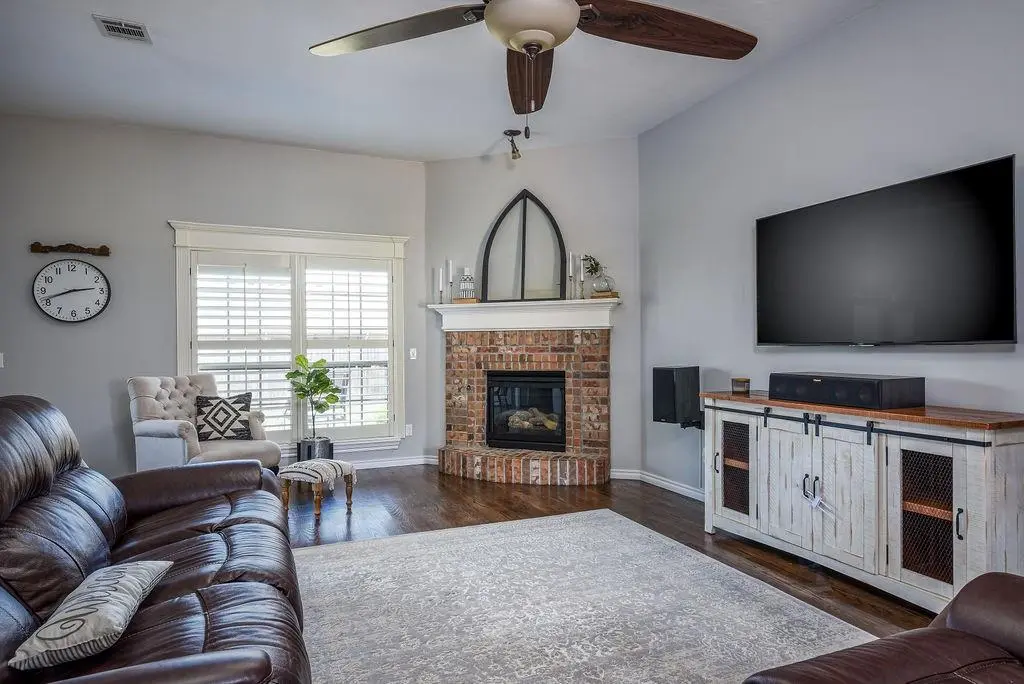 8229 NW 159th ST, Edmond, OK 73013