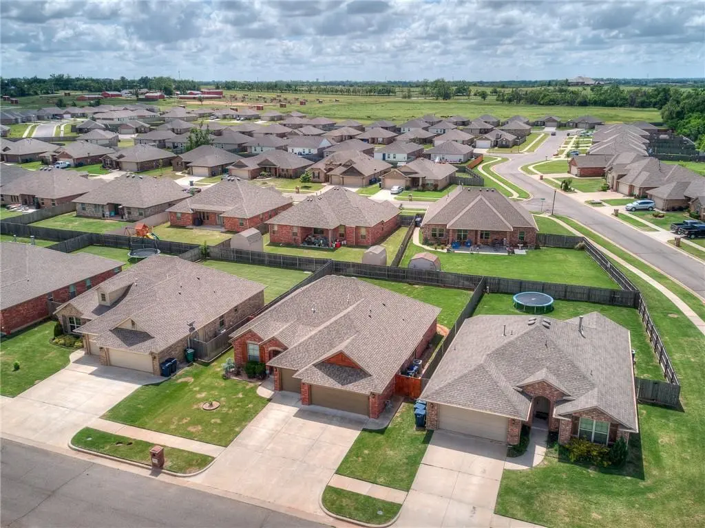 5605 Sanderling RD, Oklahoma City, OK 73179
