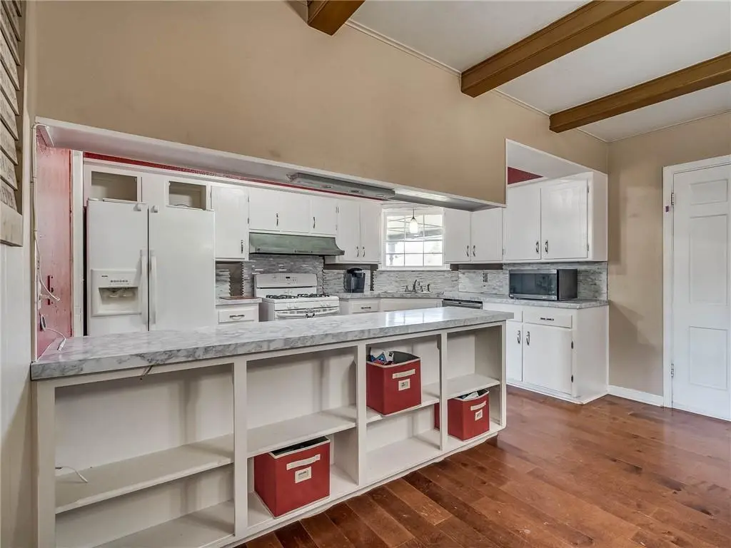 2517 NW 51st ST, Oklahoma City, OK 73112