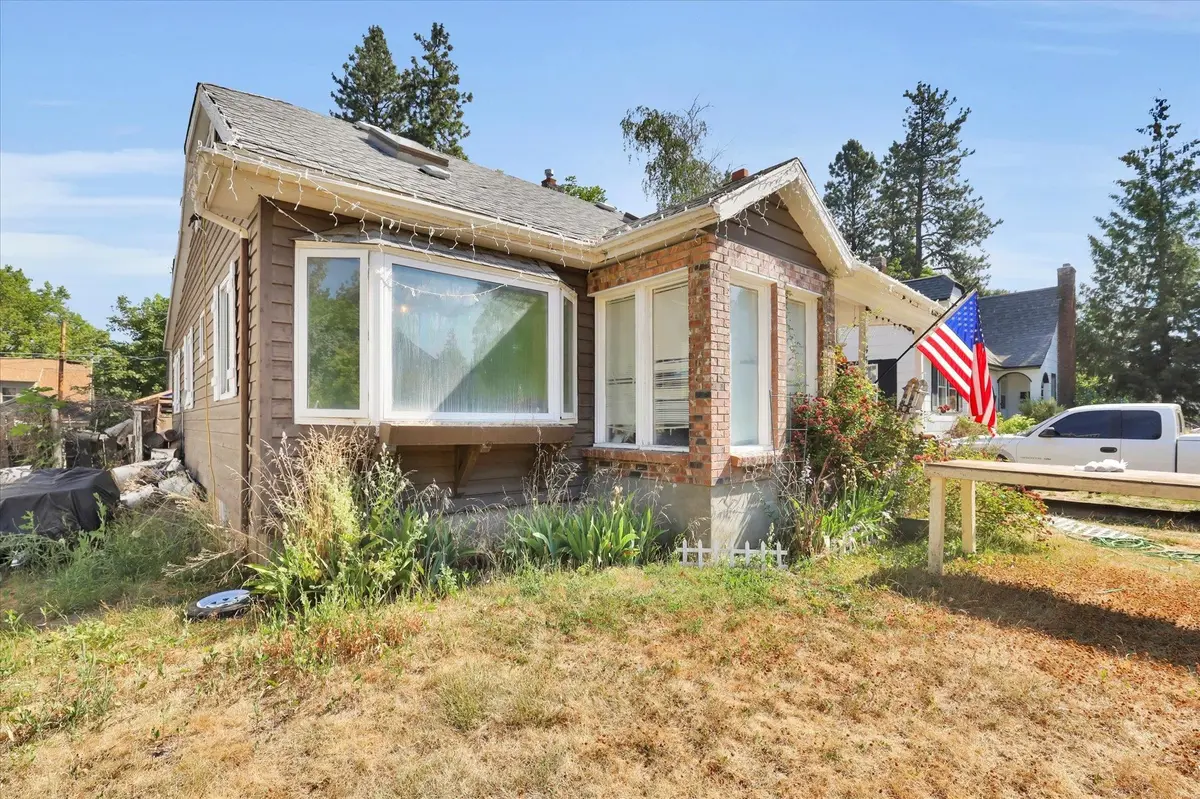 452 W 26th Ave, Spokane, WA 99203