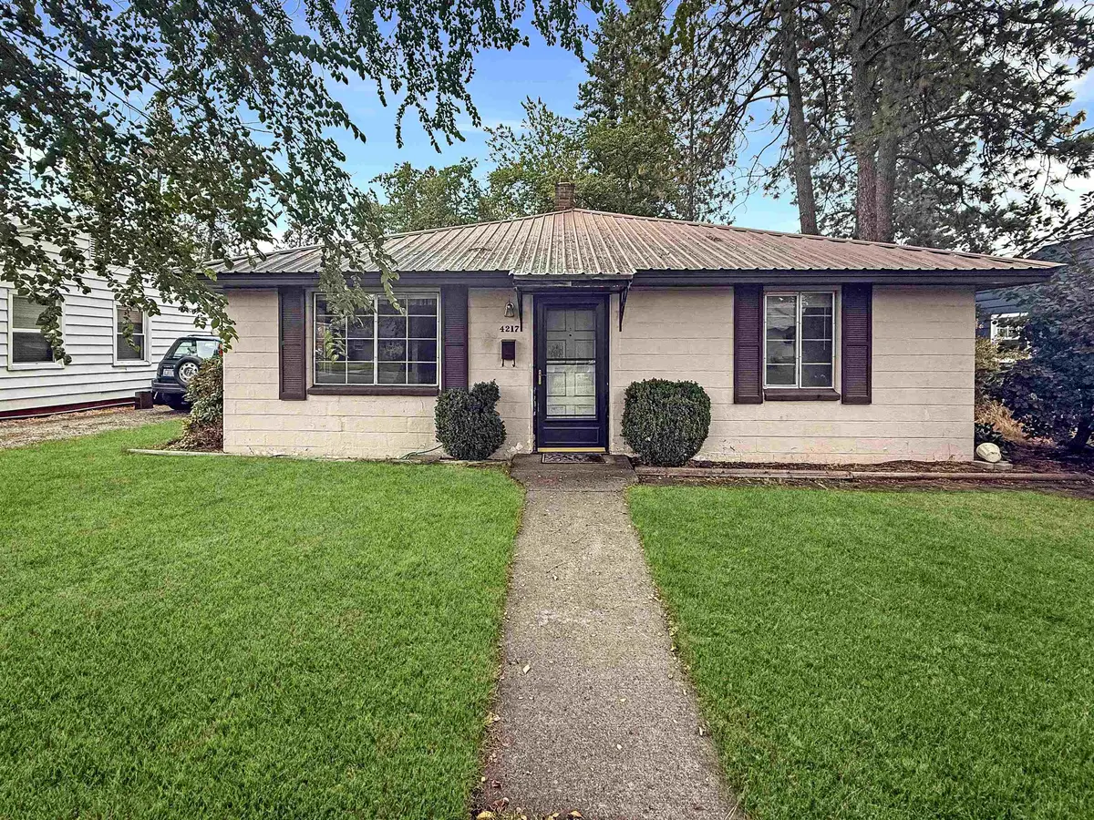 4217 S Scott St, Spokane, WA 99203