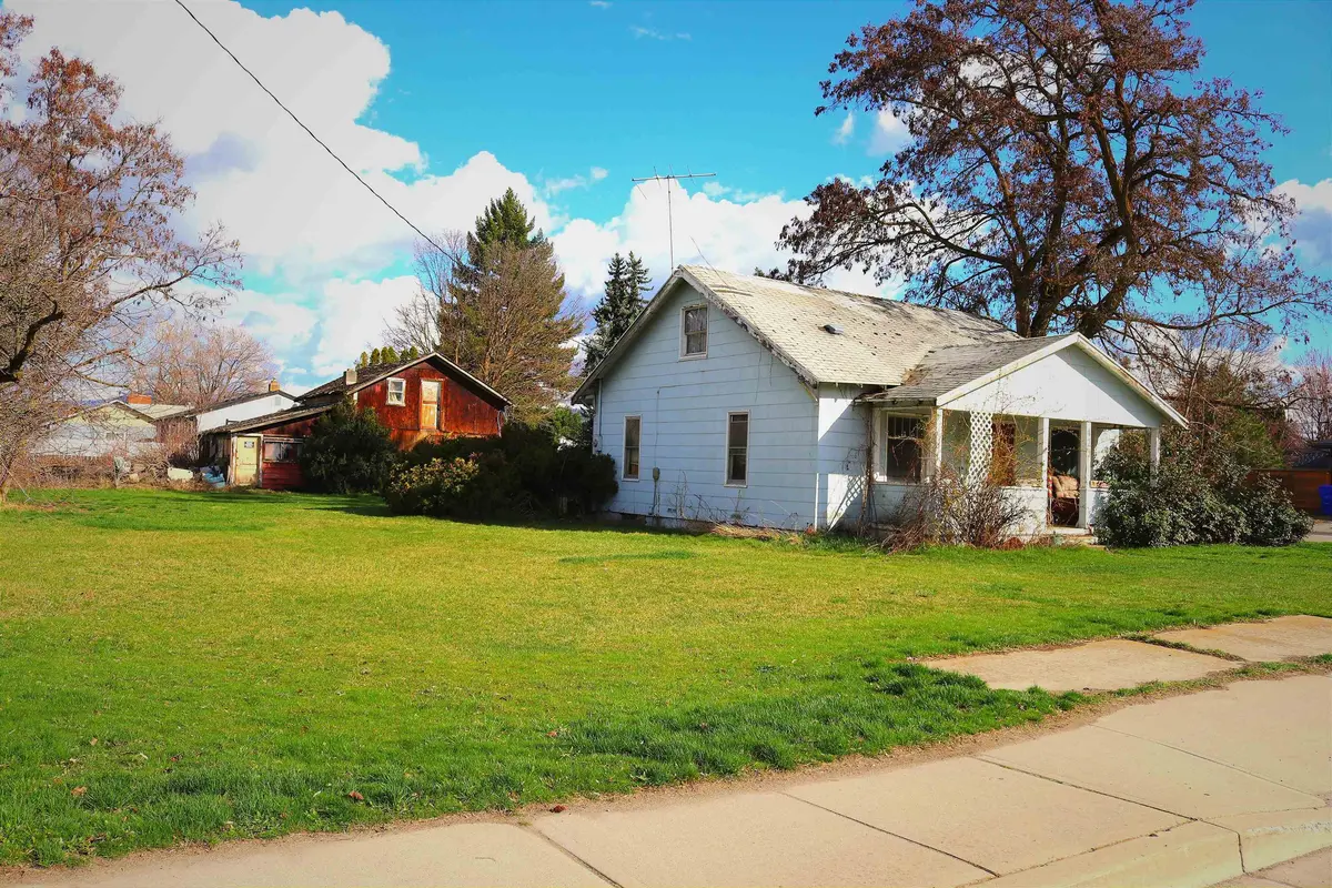 423 S EVERGREEN Rd, Spokane, WA 99216