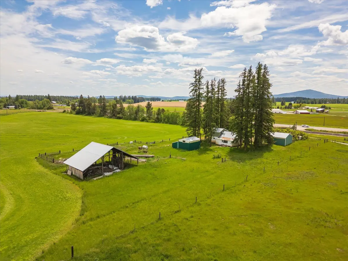 4575A Hwy 395 S, Clayton, WA 99110