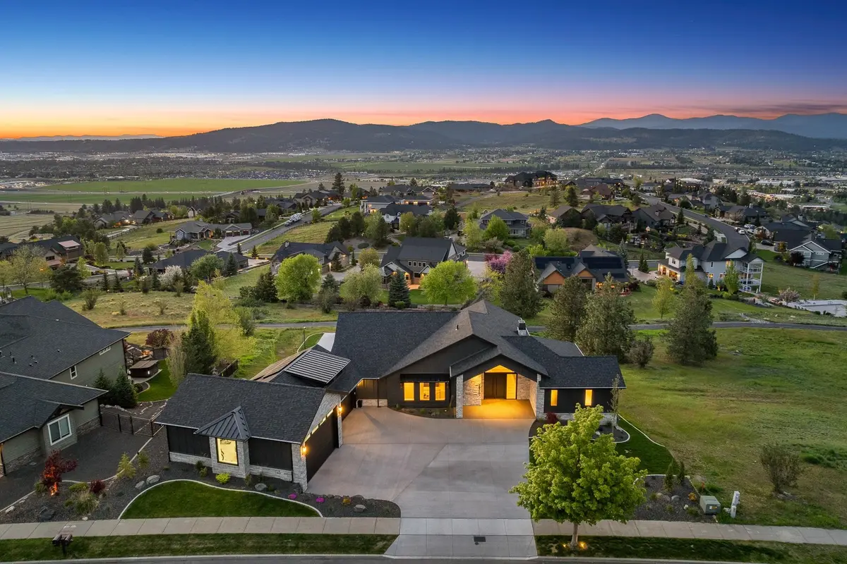 22175 E Bennett Ln, Liberty Lake, WA 99019
