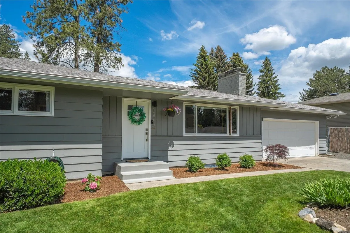 13619 E 27th Ave, Spokane Valley, WA 99216