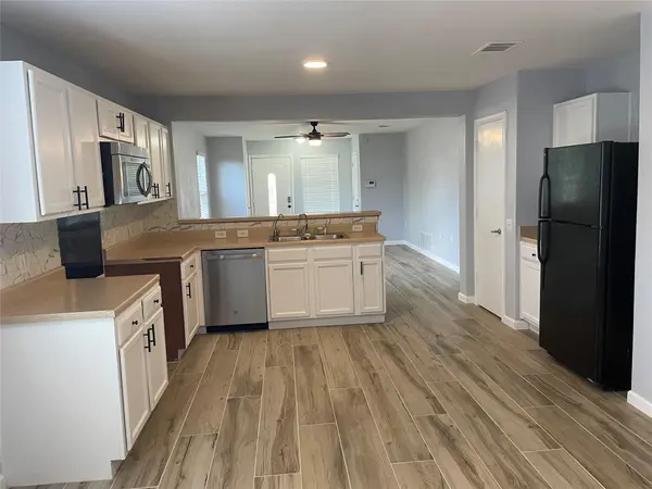 3401 Sand Dunes Ave, Austin, TX 78744