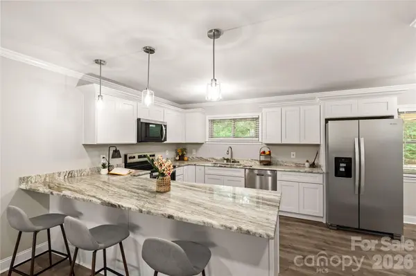 1297 Potter RD, Lancaster, SC 29720