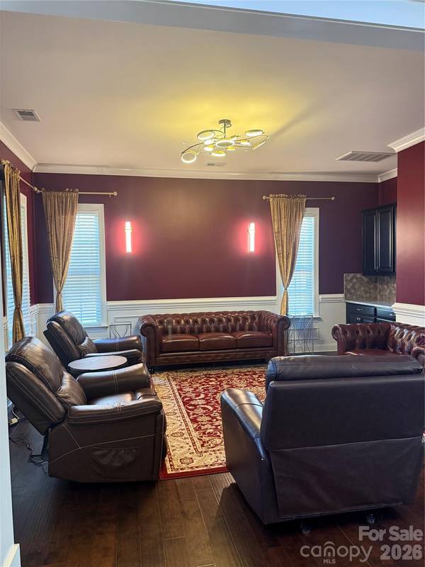 8465 Blume Pkwy #8, Harrisburg, NC 28075