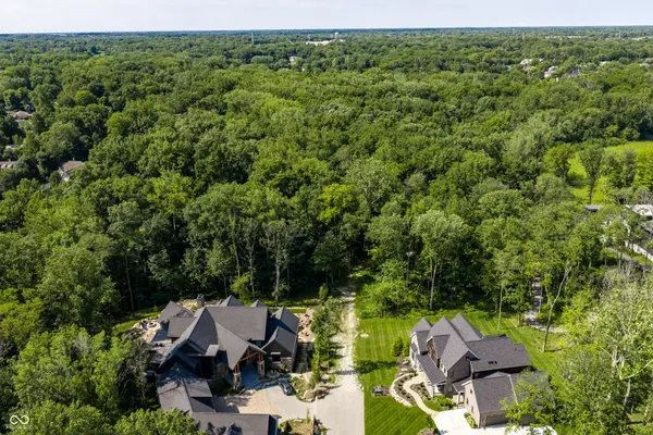 4580 Strathmore LN, Zionsville, IN 46077
