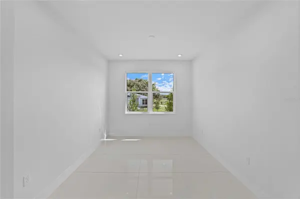 442 TURIN WAY, Lady Lake, FL 32159