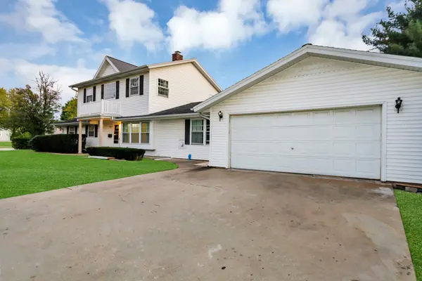 1235 W Schaumburg RD, Schaumburg, IL 60194