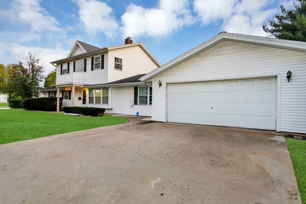 1235 W Schaumburg RD, Schaumburg, IL 60194