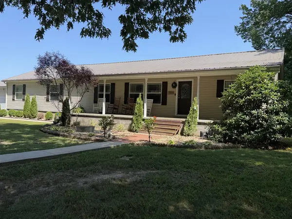 706 Airport RD, Metropolis, IL 62960