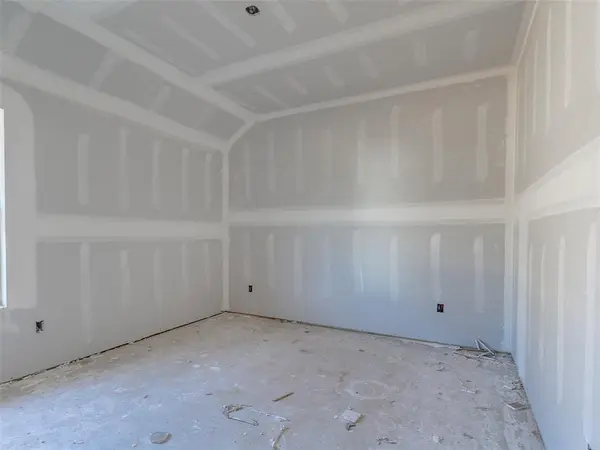 15983 Cimarron TRL, Mcloud, OK 74851