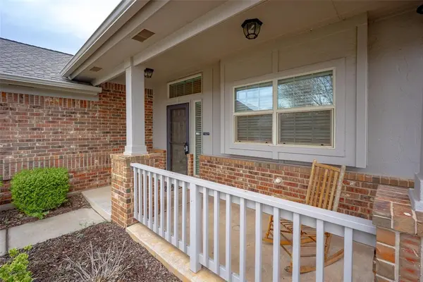 903 Clingmans Dome RD, Norman, OK 73069