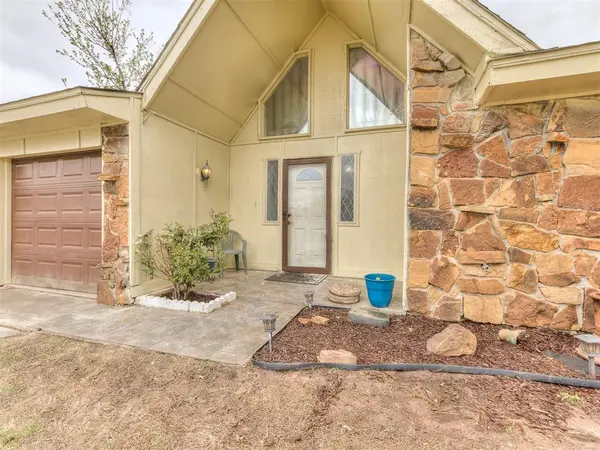 8916 N Davis AVE, Oklahoma City, OK 73132