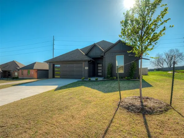 525 23rd Ave NE, Norman, OK 73071
